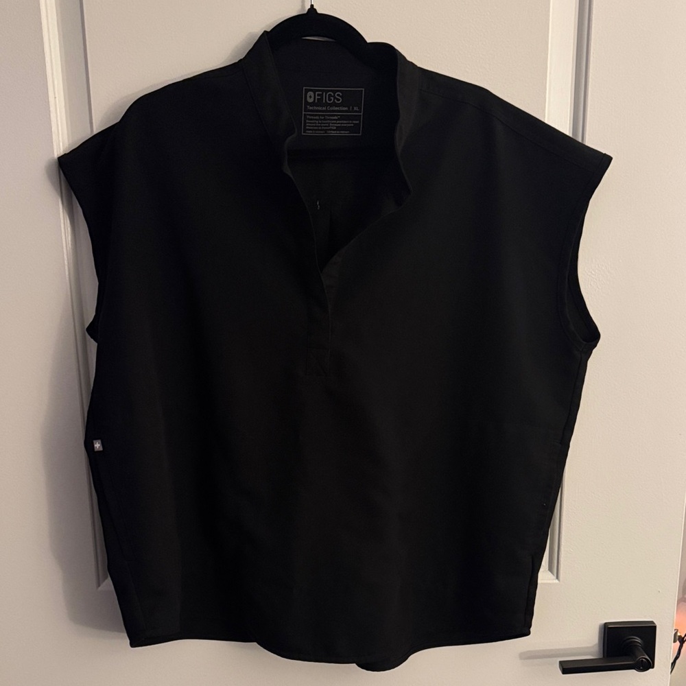 Black XL Figs Rafaela Scrub Top